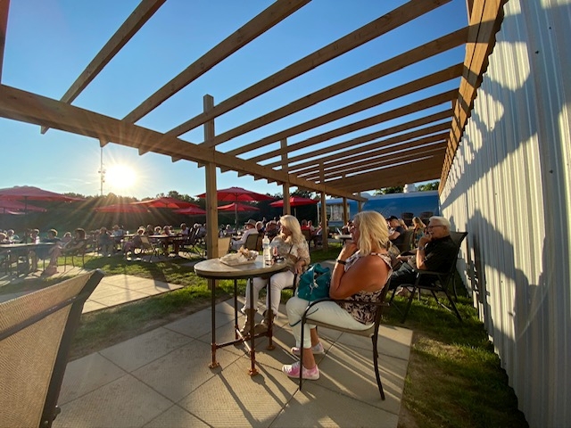 20-08-20 patio music.jpg