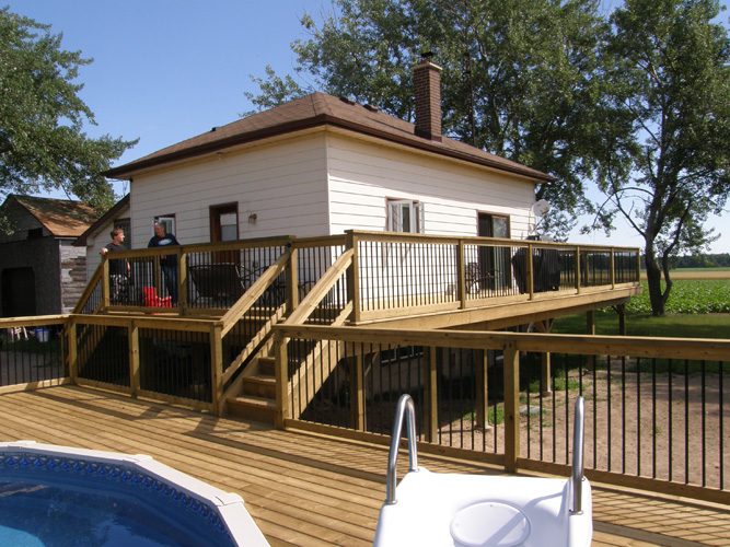 Deck & Fence Construction